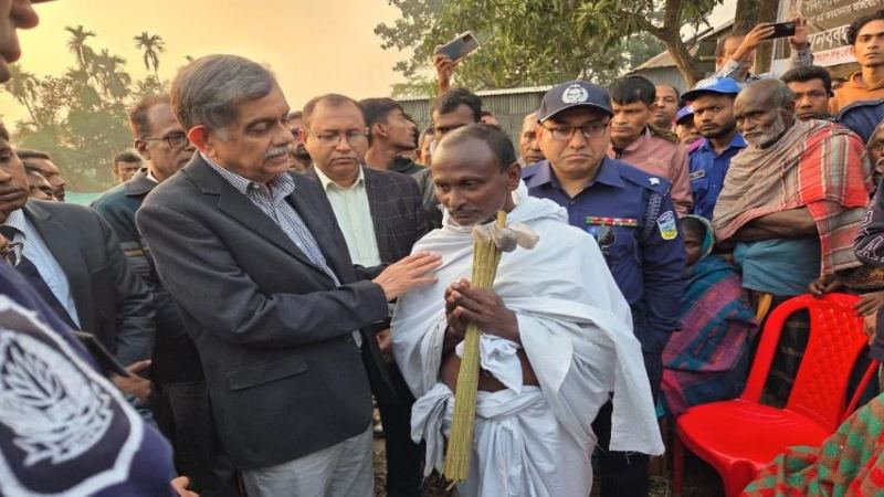 ‘দিপু হত্যার বিচার নিশ্চিত করতে সরকার প্রতিশ্রুতিবদ্ধ’