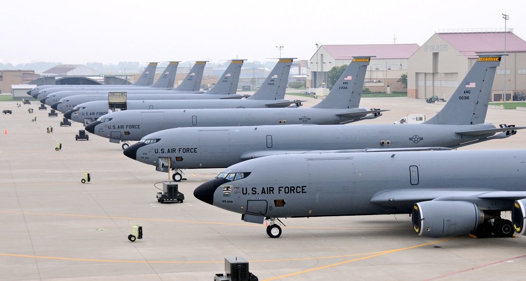 সৌদিতে ইরানি হামলায় যুক্তরাষ্ট্রের ৫ রিফুয়েলিং বিমান ক্ষতিগ্রস্ত