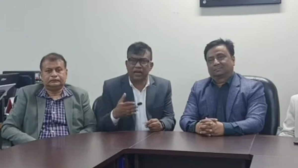 পিঠা উৎসবে কেউ আমন্ত্রিত ছিলেন না: হাবিবুল্লাহ বাহার কলেজ কর্তৃপক্ষ