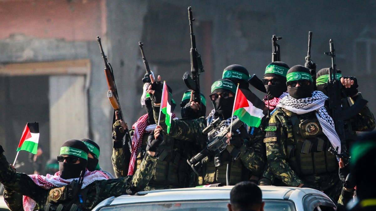 প্রতিবেশী দেশে হামলা না চালাতে ইরানের প্রতি হামাসের আহ্বান