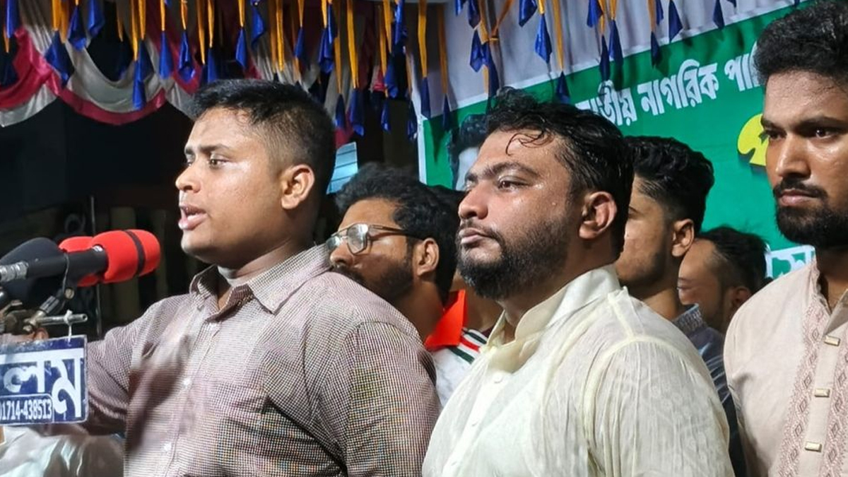 কবুল যেহেতু বলেছেন, সংসারও করতে হবে: হাসনাত