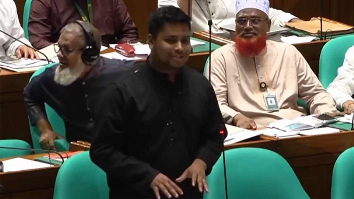 যদি গাড়ির ব্যবস্থা করে দেয়, মানুষের কাছে যাইতে পারি— সংসদে হাসনাত