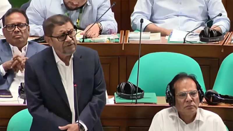 স্বাস্থ্যখাতে ১ লাখ কর্মী নিয়োগের ঘোষণা দিলেন স্বাস্থ্যমন্ত্রী