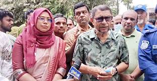 স্বাস্থ্যসেবা জনগণের দোড়গোড়ায় পৌঁছে দিতে চাই : স্বাস্থ্যমন্ত্রী