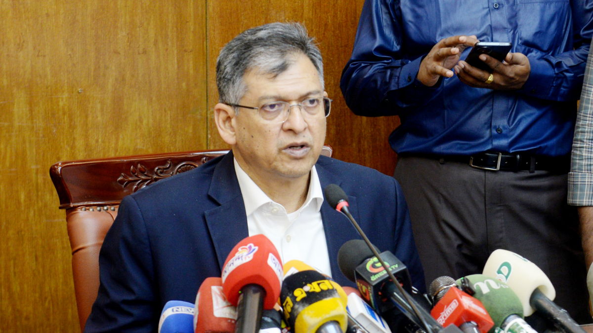 ঝটিকা মিছিল ও ককটেল বিস্ফোরণে জড়িতরা শনাক্ত হয়েছে: স্বরাষ্ট্রমন্ত্রী