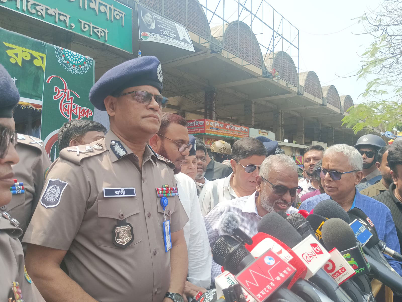 আইন না জানাও একটা অপরাধ: আইজিপি