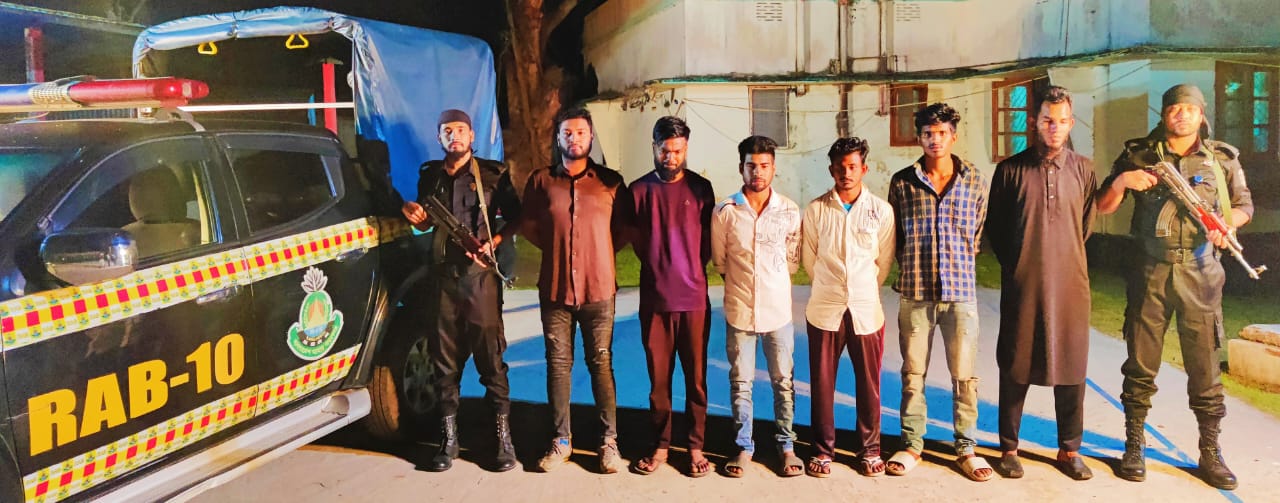 ডাকাতির প্রস্তুতিকালে কিশোর গ্যাংয়ের ৬ সদস্য গ্রেফতার