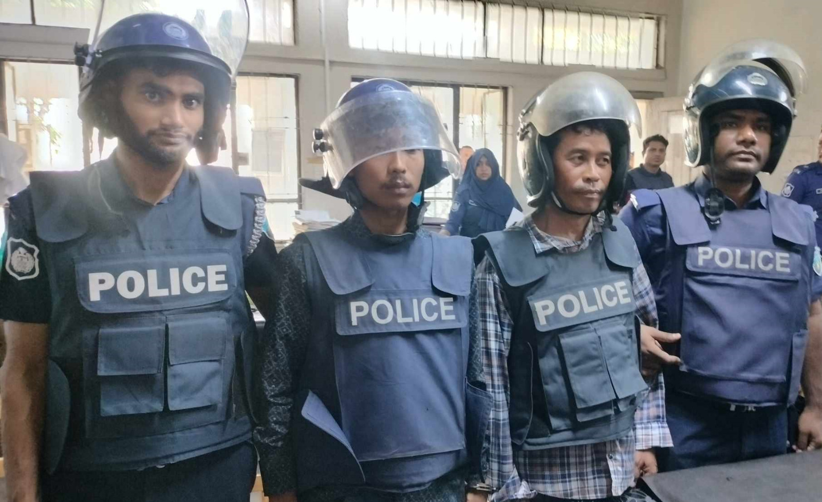 বান্দরবানে ২ কেএনএফ সদস্য কারাগারে
