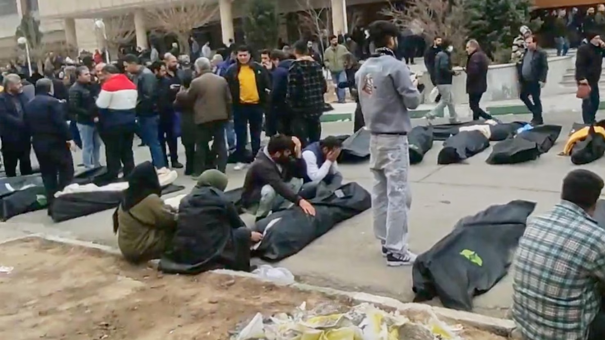 ইরানে বিক্ষোভে ২৫৭১ জনেরও বেশি নিহতের দাবি