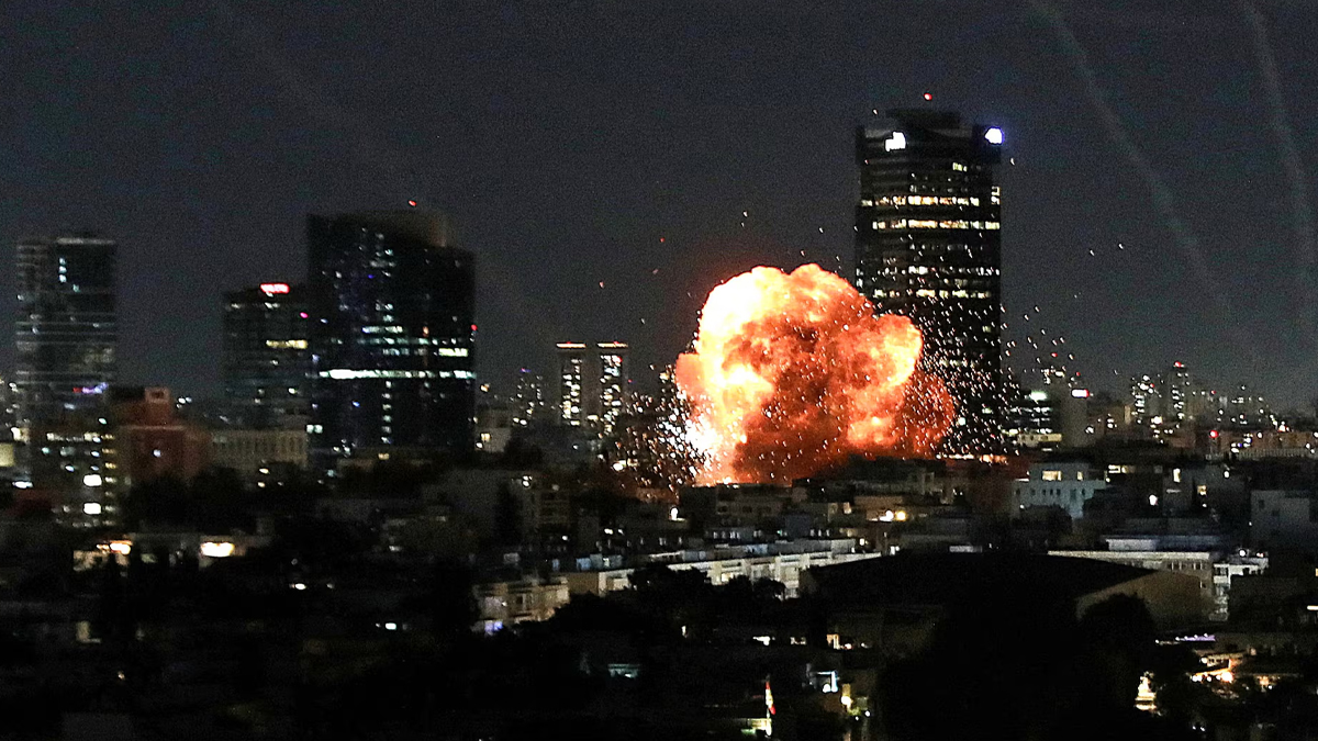 তৃতীয় দিন শেষে যেখানে দাঁড়িয়ে ইরান যুদ্ধ