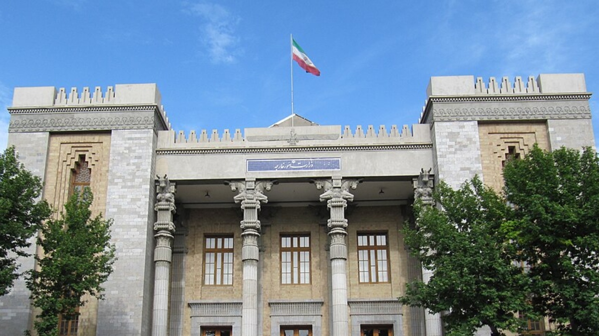 ট্রাম্পের দাবি অস্বীকার, ‘হামলা স্থগিত’ তেলের দাম কমানোর কৌশল: ইরান