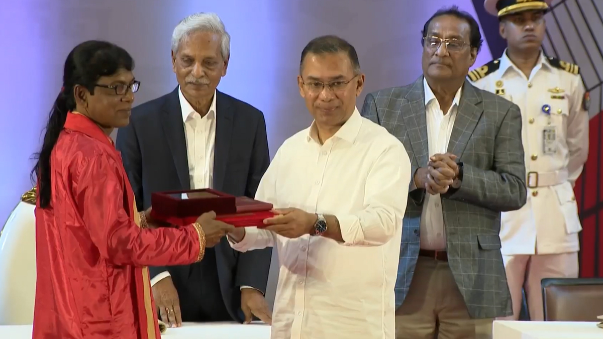 পালাগানে একুশে পদক পেলেন ইসলাম পালাকার