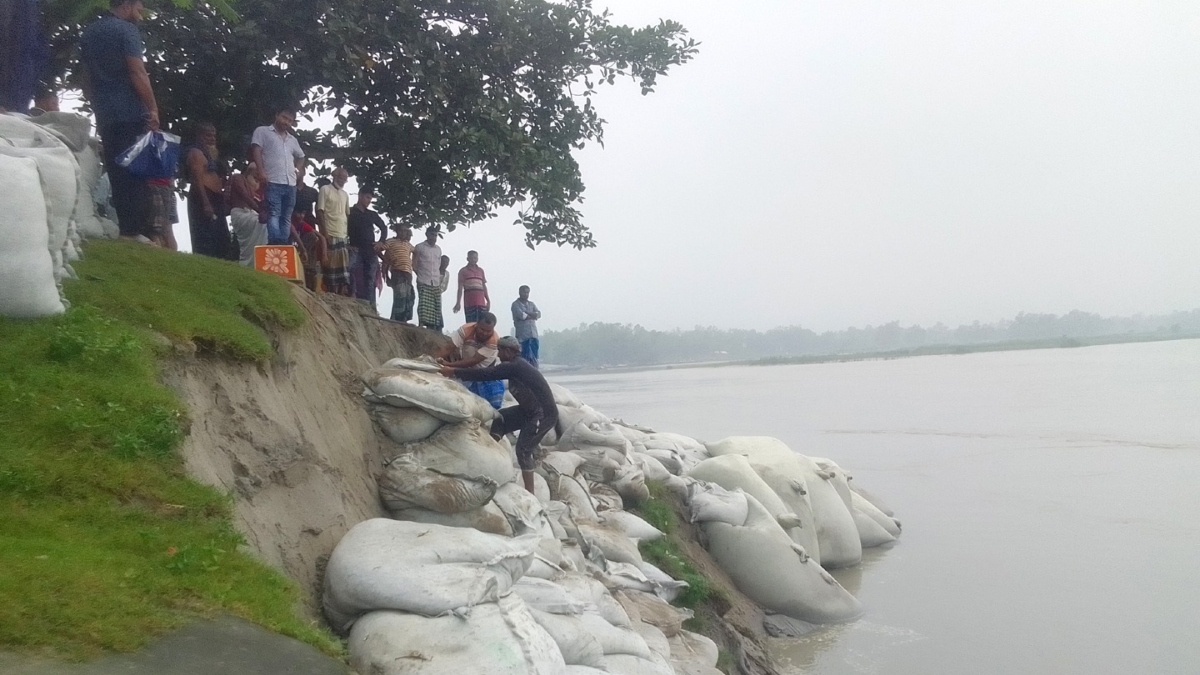 ধুনটে যমুনায় ভাঙন, নদীগর্ভে বিলীন স্পারের ৩০ মিটার