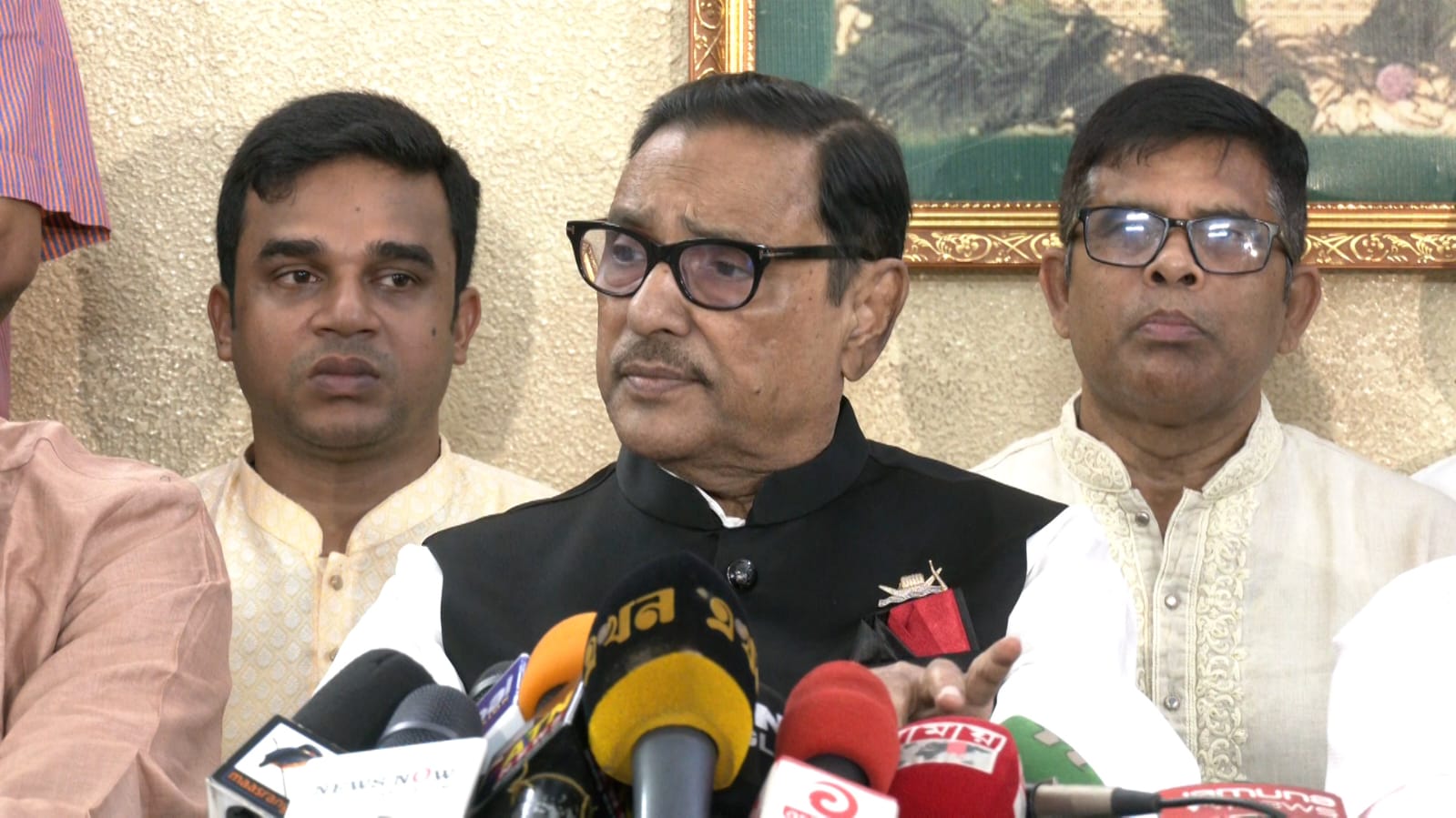 পাক প্রধানমন্ত্রীর বক্তব্য থেকে বিএনপির শিক্ষা নেয়া উচিত: কাদের