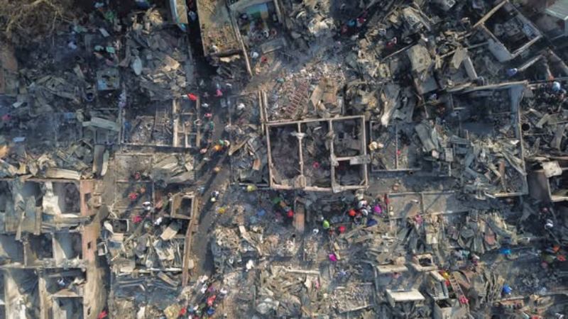 ১৬ ঘণ্টায় নিভল কড়াইল বস্তির আগুন, পুড়ল ১৫০০ ঘর