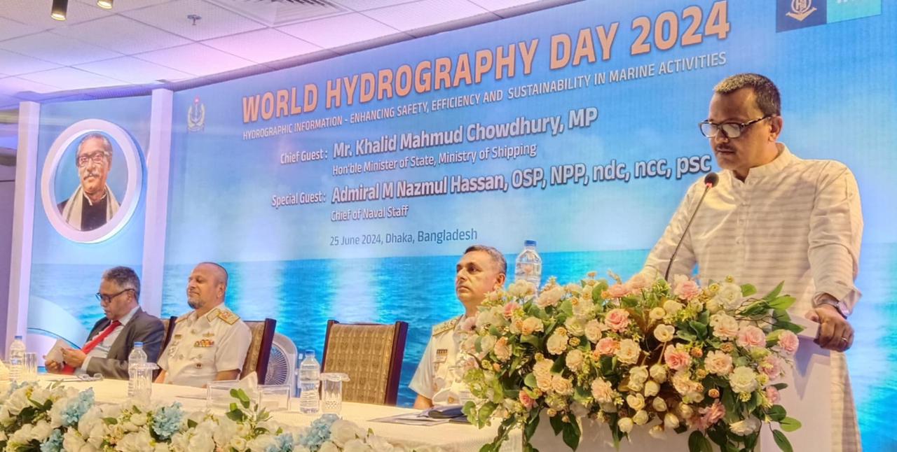 সুনীল অর্থনীতিকে আরও এগিয়ে নিতে সরকার বদ্ধপরিকর : নৌপ্রতিমন্ত্রী