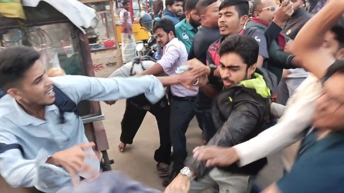 বাউল আবুল সরকারের মুক্তি দাবি, খুলনার সমাবেশে হামলা