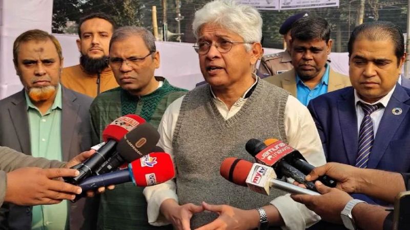 যারা ফ্যাসিবাদের সহযোগী তারাই কেবল ‘না’ ভোট চাচ্ছে : আদিলুর রহমান