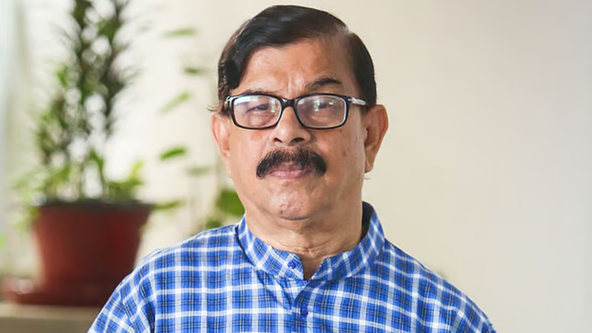 হলফনামার তথ্যে গরমিল, মান্নার মনোনয়নপত্র বাতিল