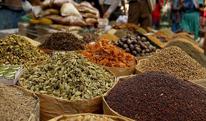 ঈদুল আযহাকে কেন্দ্র করে বেড়েছে সব মসলার দাম