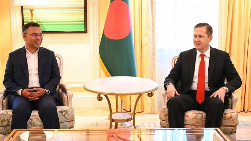 প্রধানমন্ত্রীর সঙ্গে মার্কিন বিশেষ দূত সার্জিও গরের বৈঠক