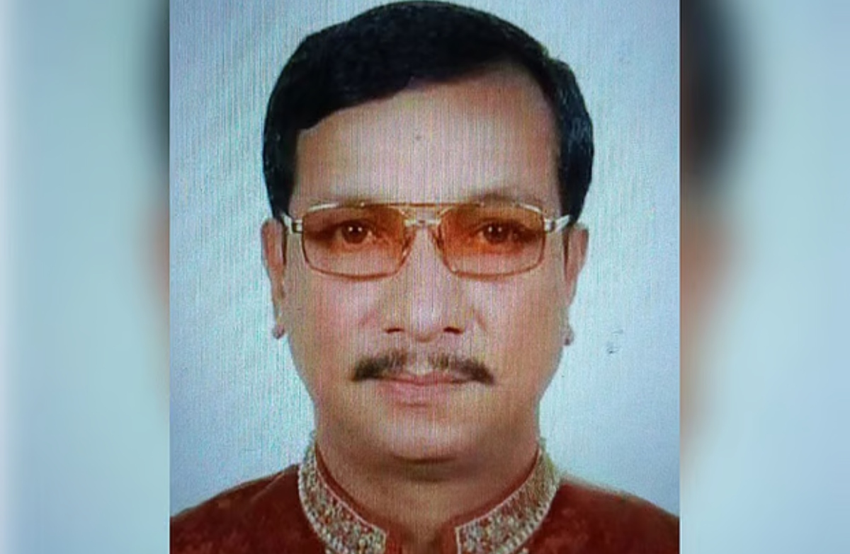 ছেলেদের ফোনে সাড়া না মেলায় খোঁজ, মিললো বৃদ্ধের পচাগলা লাশ