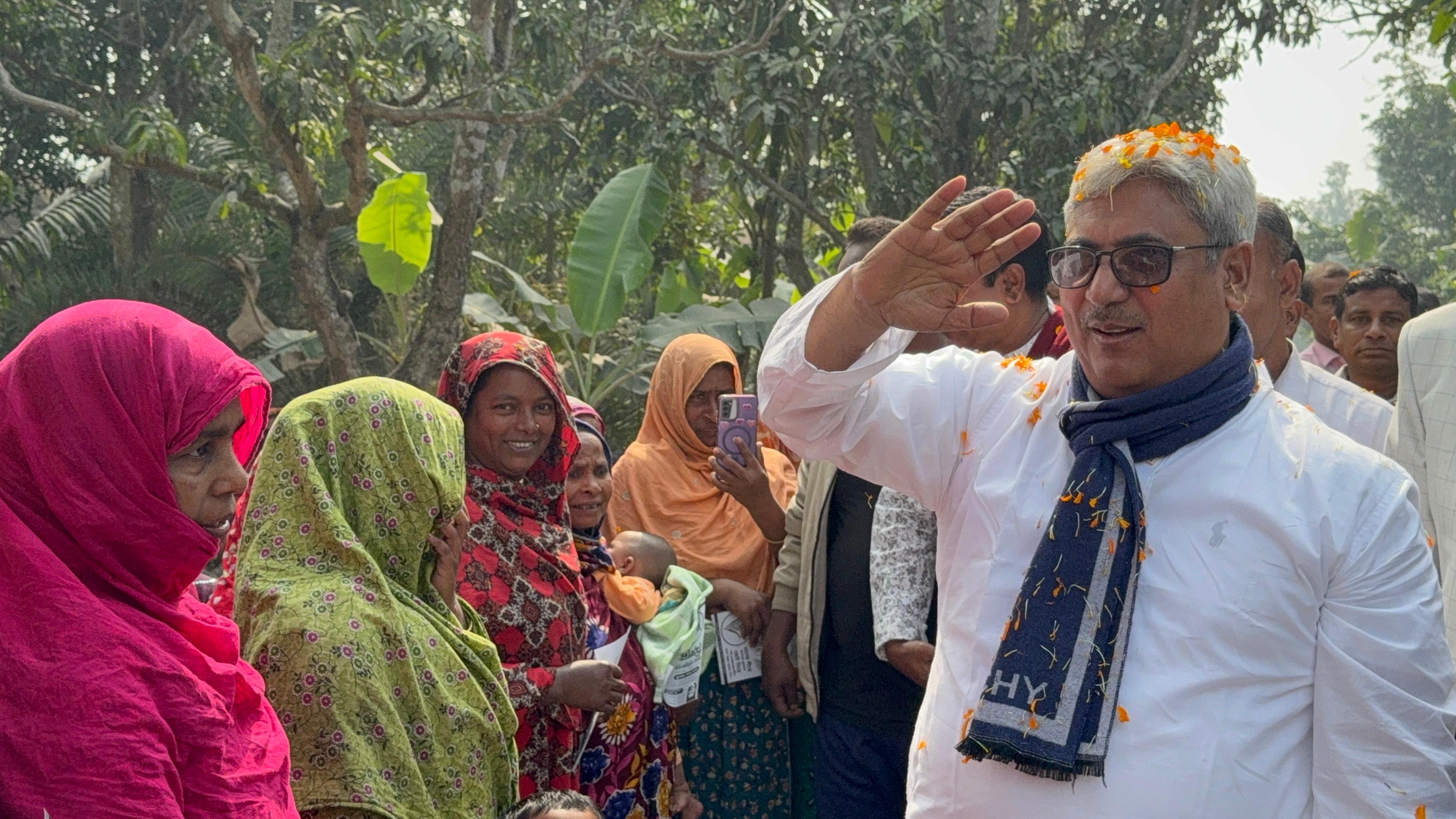 প্রভুত্ব নয়, বন্ধুত্বের ভিত্তিতে আগামীর বাংলাদেশ গড়তে চাই: মিলন