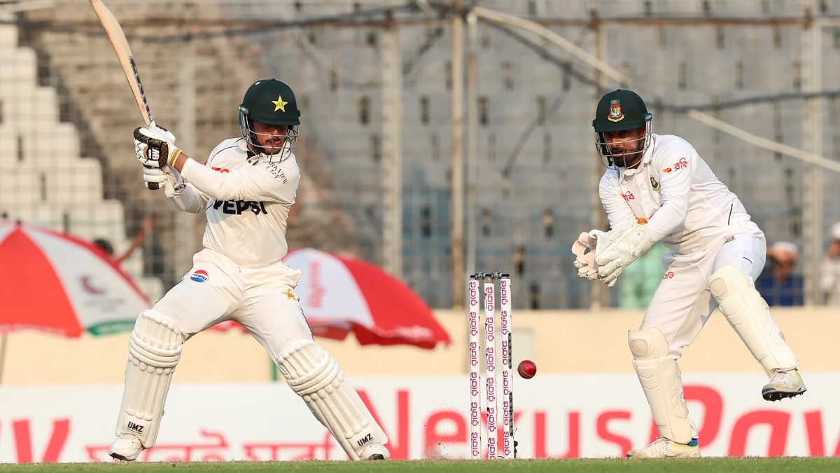 এক উইকেটে ১৭৯ রানে দ্বিতীয় দিন শেষ করল পাকিস্তান