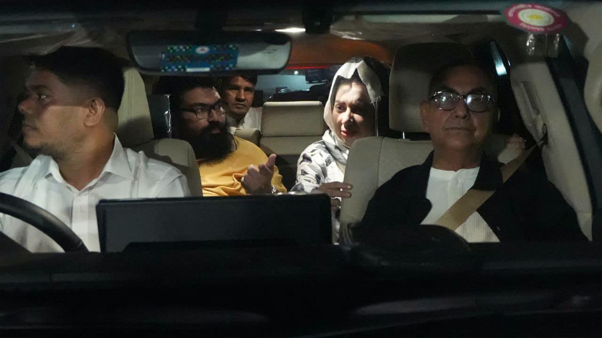 চিকিৎসা শেষে দেশে ফিরলেন মির্জা আব্বাস
