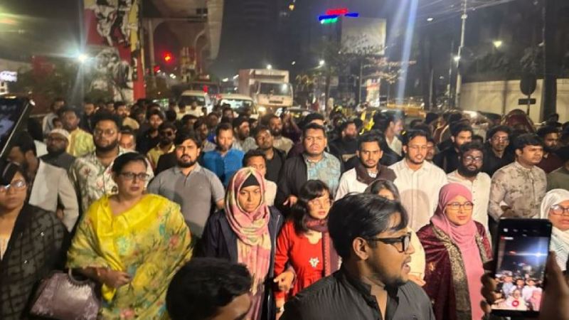 মধ্যরাতে রাজধানীতে এনসিপির বিক্ষোভ