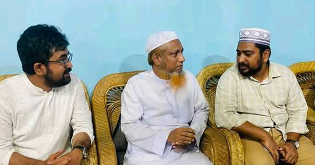 মাদরাসায় গেলেন নাহিদ-সারজিস, আখতার মাজারে