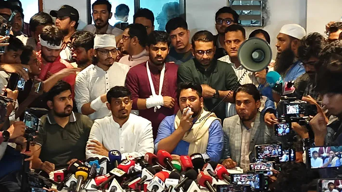 তারেক রহমানের সম্মতিতে মির্জা আব্বাসের নির্দেশে পাটওয়ারীর ওপর হামলা: নাহিদ