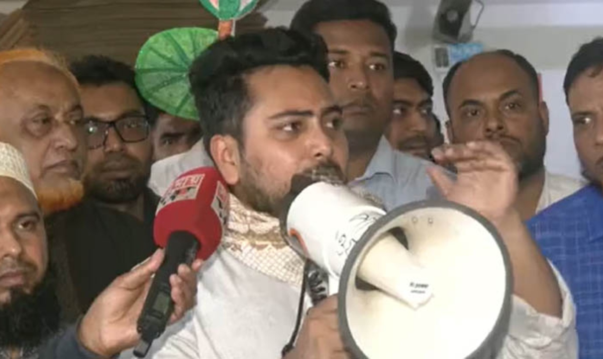 মিথ্যা আশ্বাসে কাউকে ভোট না দেওয়ার আহ্বান নাহিদ ইসলামের