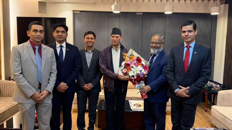 নতুন সরকারের শপথে নেপালের পররাষ্ট্রমন্ত্রী