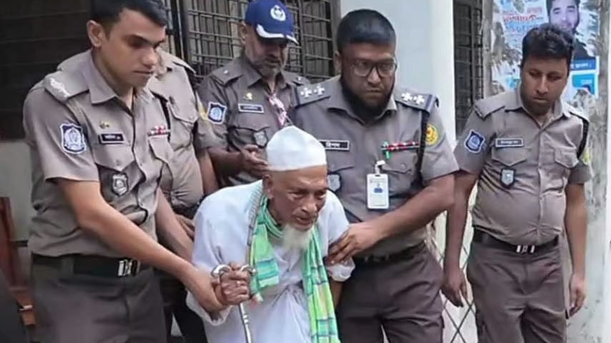 ডাকাতি-খুনে সাজাপ্রাপ্ত, আত্মসমর্পণ করে কারাগারে ১০৪ বছরের বৃদ্ধ