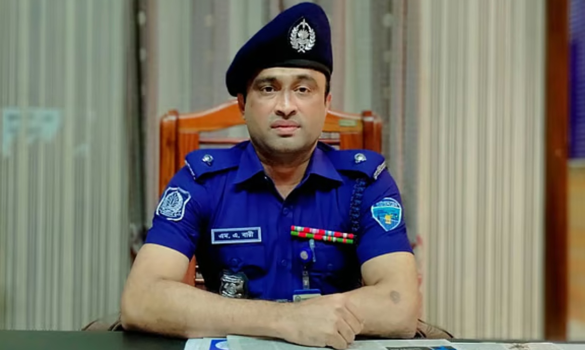 গাঁজা জব্দের পর বিক্রির অভিযোগ এসআইয়ের বিরুদ্ধে, দাউদকান্দির ওসি প্রত্যাহার