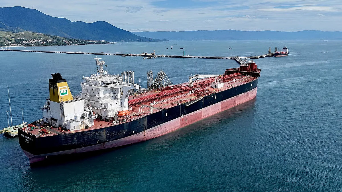 ইরান হরমুজ প্রণালি বন্ধ করে দিলে কী প্রভাব পড়বে বিশ্বে?