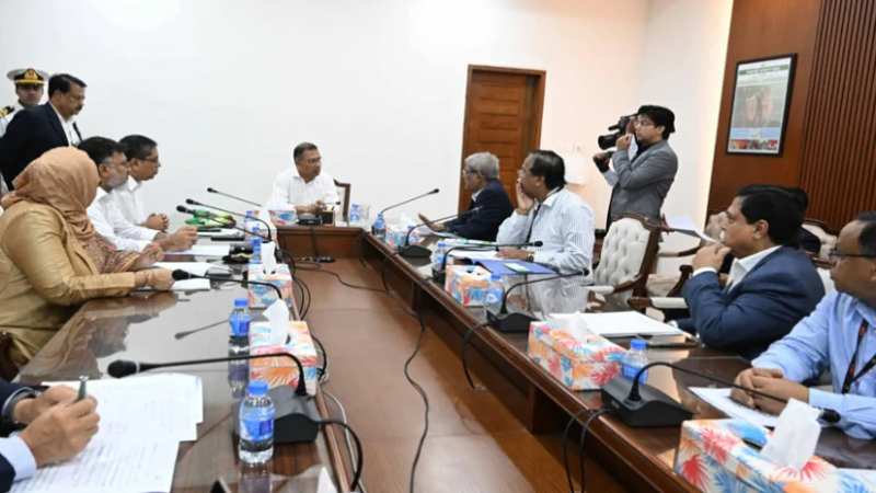 বর্জ্য থেকে বিদ্যুৎ উৎপাদন: দুই প্রকল্প দ্রুত বাস্তবায়নের নির্দেশ প্রধানমন্ত্রীর