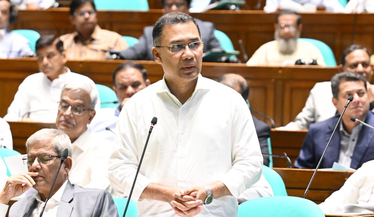 শিক্ষকদের সম্মানি পর্যায়ক্রমে বাড়ানোর প্রতিশ্রুতি প্রধানমন্ত্রীর