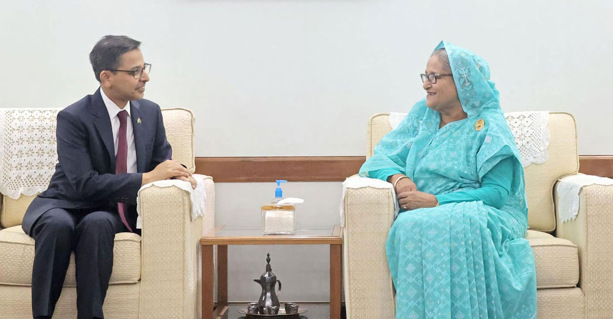প্রধানমন্ত্রীর সঙ্গে ভারতীয় হাইকমিশনারের সৌজন্য সাক্ষাৎ