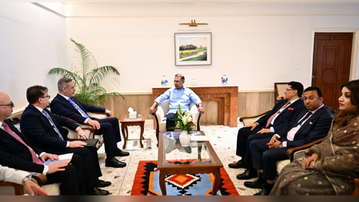 তুরস্কের সঙ্গে প্রতিরক্ষা ও পররাষ্ট্রে মন্ত্রী পর্যায়ে কমিটি গঠনের সিদ্ধান্ত