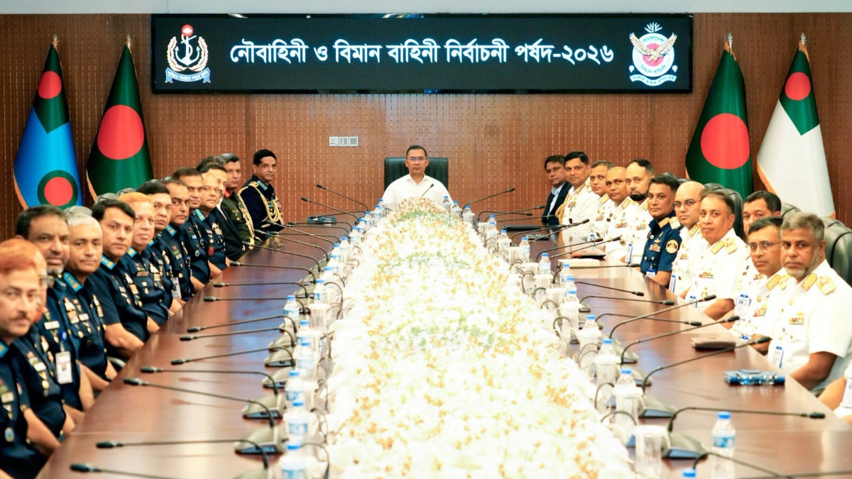 সামরিক পদোন্নতিতে রাজনৈতিক মতাদর্শ নয়, দক্ষতা-সততার মূল্যায়ন: প্রধানমন্ত্রী