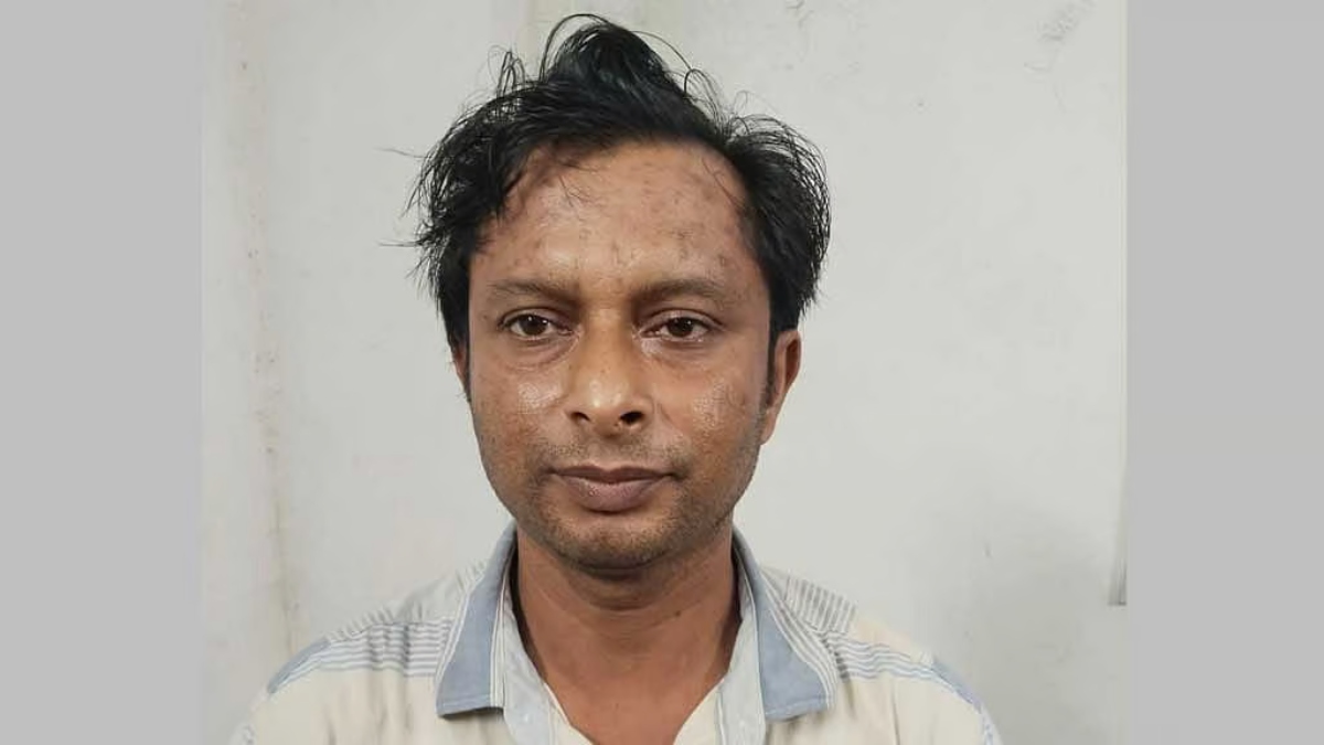 শৌচাগারে পঞ্চম শ্রেণির ছাত্রীকে ধর্ষণচেষ্টার অভিযোগ, শিক্ষক গ্রেপ্তার
