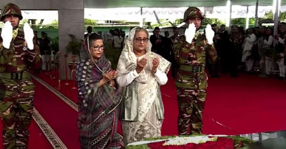 জন্মদিনে জাতির পিতার প্রতিকৃতিতে প্রধানমন্ত্রীর শ্রদ্ধা