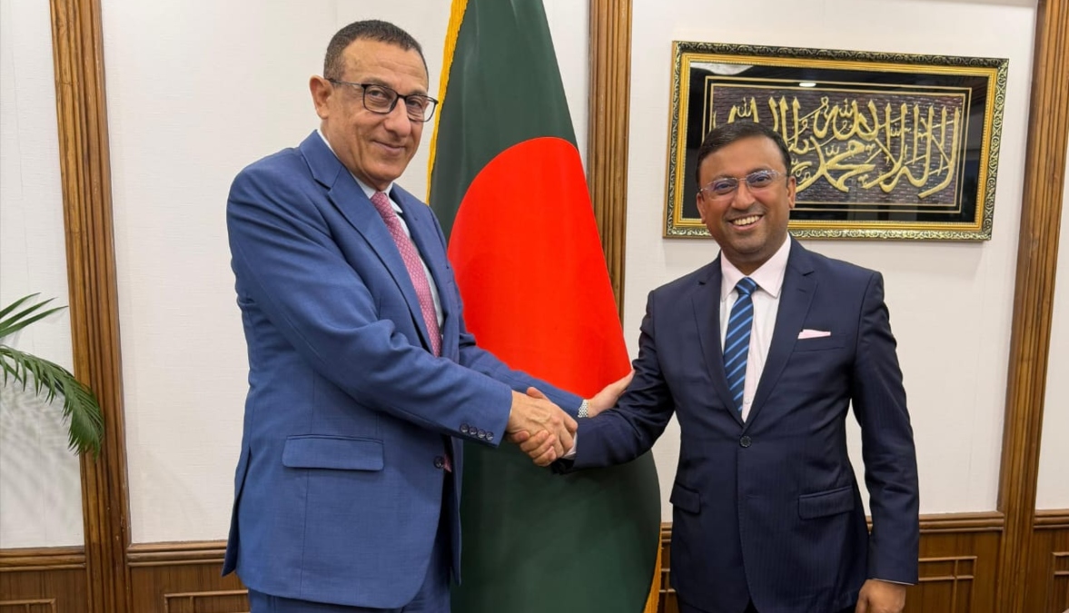 প্রধানমন্ত্রীর উপদেষ্টার সঙ্গে ফিলিস্তিনের রাষ্ট্রদূতের সাক্ষাৎ, বাংলাদেশের সমর্থন পুনর্ব্যক্ত