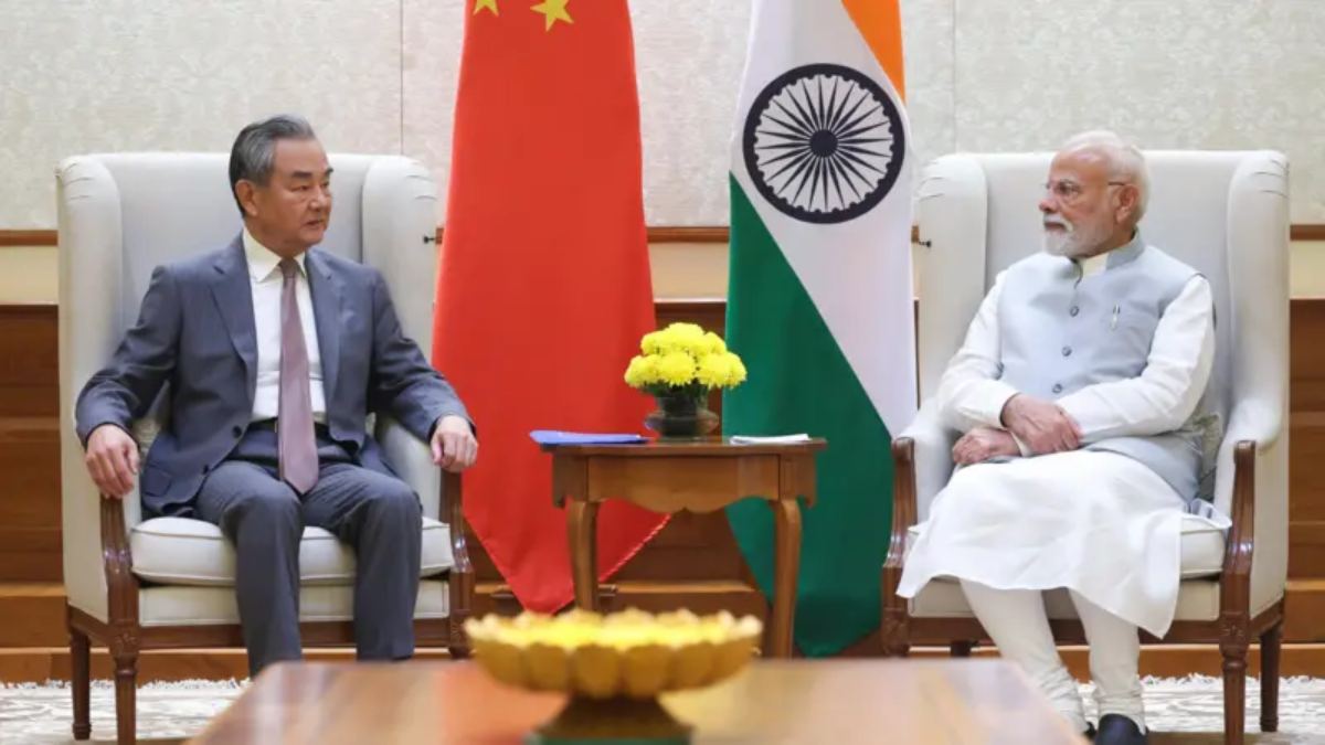 যুক্তরাষ্ট্রের 'দাদাগিরির' সামনে বন্ধু হয়ে উঠতে পারবে 'প্রতিদ্বন্দ্বী' ভারত ও চীন?