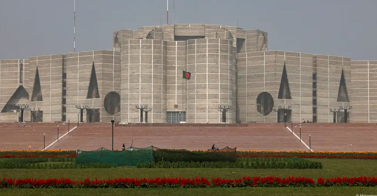 সংবিধান সংশোধন নাকি পুনর্লিখন