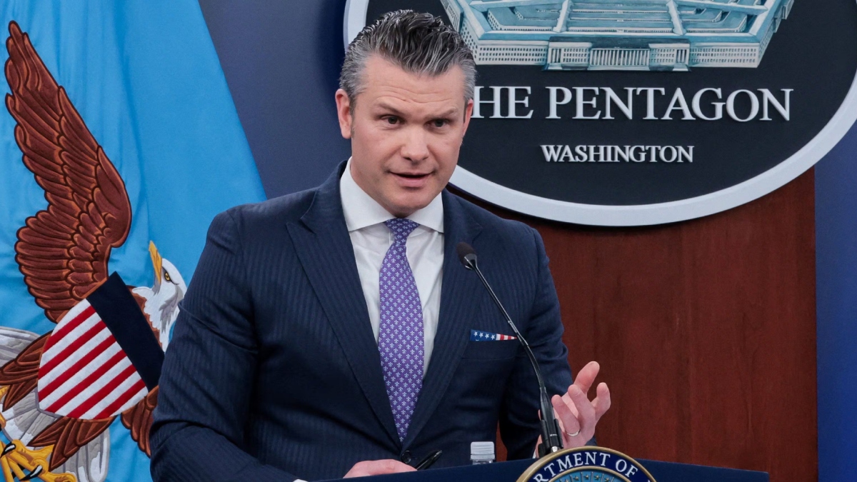 চুক্তিতে রাজি না হওয়া পর্যন্ত ইরানে ‘বোমাবর্ষণ’ চলবে: মার্কিন প্রতিরক্ষামন্ত্রী