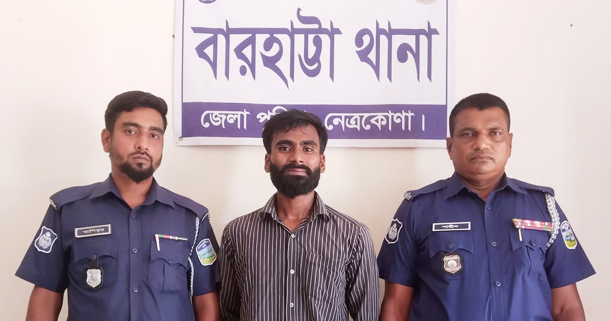 বিএনপি নেতার বাড়ি ভাঙচুর, ছাত্রলীগ কর্মী গ্রেপ্তার