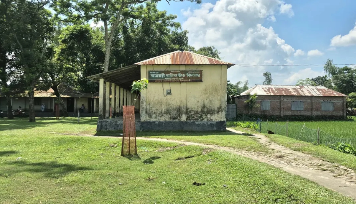 ৬ শিক্ষকের ১০ শিক্ষার্থী, পাশ করেনি একজনও